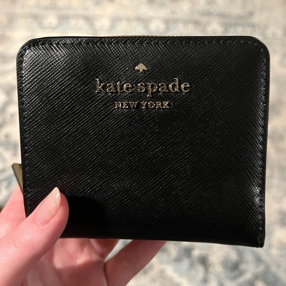 Black Kate Spade Staci Small Zip Around Wallet NWT - Picture 4 of 9